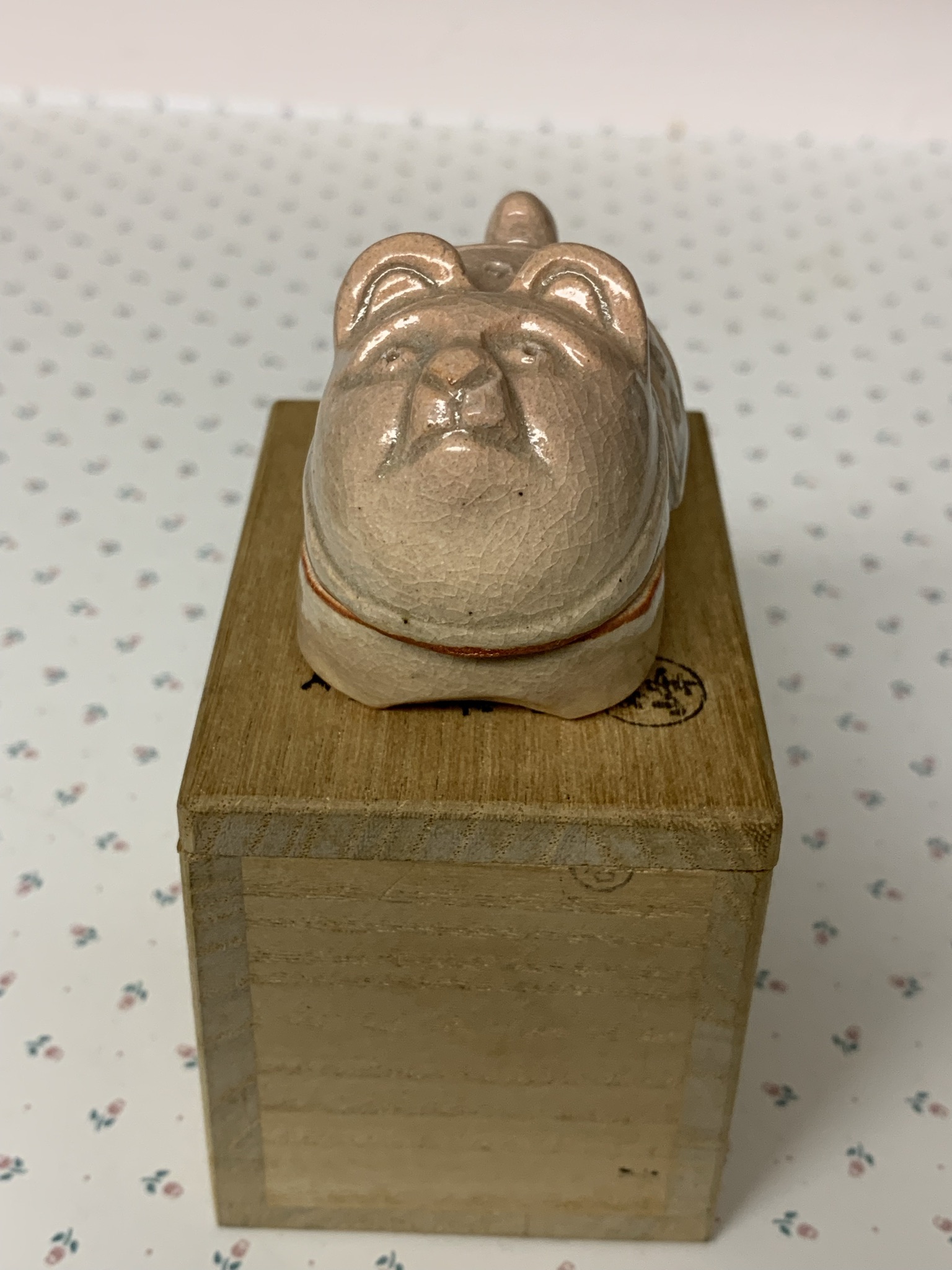 Ceramic cat incense holder boxed