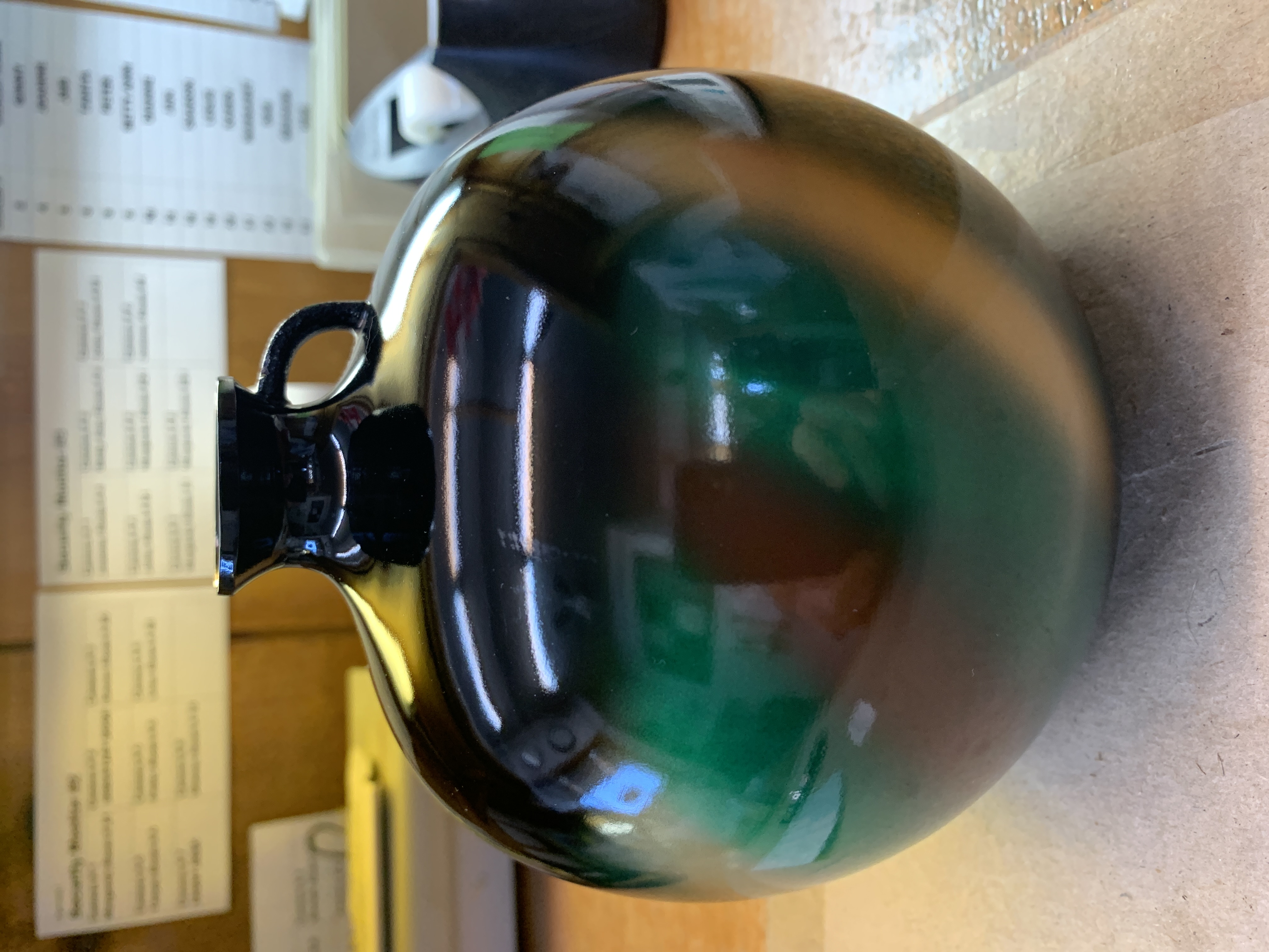 Rare lutanist Iridescent vase 
